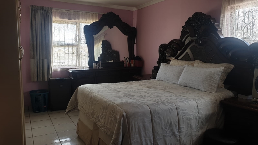 To Let 3 Bedroom Property for Rent in Wilsonia Eastern Cape